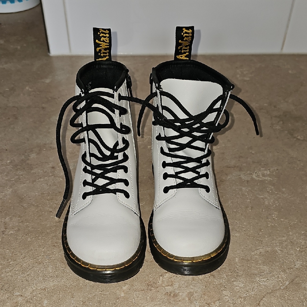 Girls Doc Marten White Lace-Up Ankle Boots with Black Laces